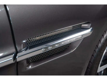 Aston Martin Vanquish S — photo 18