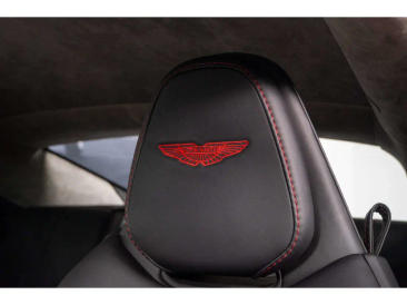 Aston Martin DB11 V12 2018 Argent — photo 5