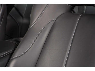 Aston Martin Vanquish S — photo 39