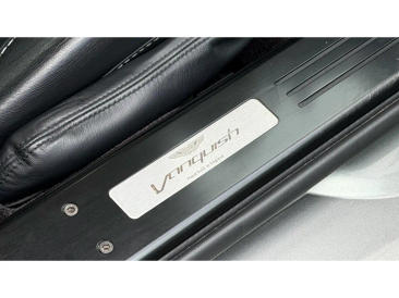 Aston Martin Vanquish V12 — photo 30