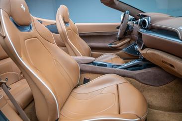 Ferrari Portofino 2019 Blanc — photo 28