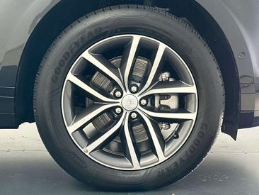 Land Rover Range Rover Evoque P270e 2024 Noir — photo 9