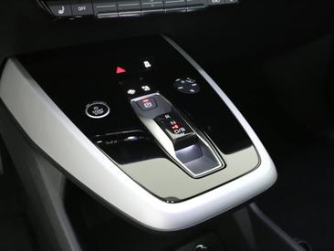 Audi Q4 E-tron 40 150 KW — photo 16