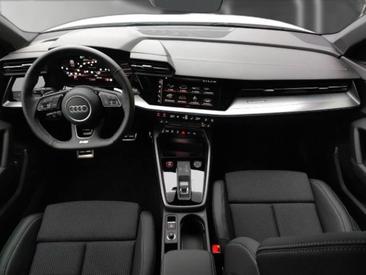 Audi S3 TFSI — photo 12