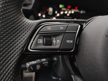 Audi S3 TFSI — photo 15