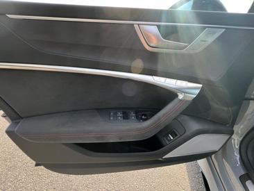 Audi RS7 Performance — photo 16