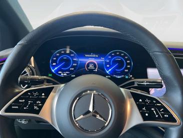 Mercedes EQE Berline 500 — photo 11