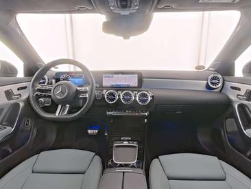 Mercedes CLA Berline 250 E — photo 6