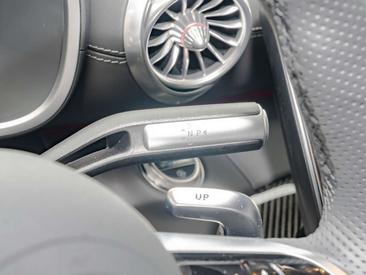 Mercedes SL Cabriolet 63 4MATIC+ — photo 11