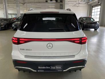 Mercedes EQB 250 — photo 5