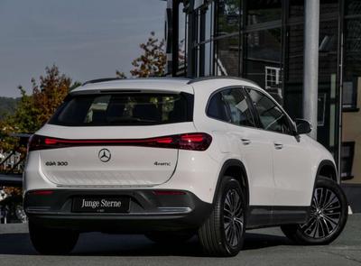 Mercedes EQA 300 4MATIC
