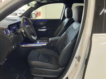 Mercedes EQB 250 — photo 11