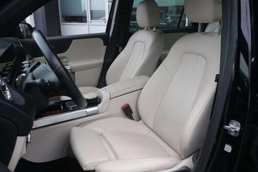 Mercedes EQB 250 — photo 9