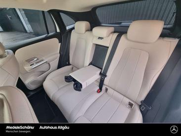 Mercedes EQA 250 — photo 13
