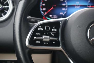 Mercedes EQB 250 — photo 10
