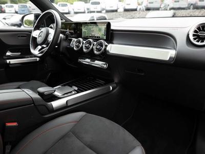 Mercedes EQB 250