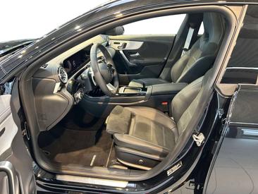 Mercedes CLA Berline 200 — photo 7
