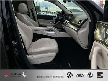 Mercedes GLS 63 4MATIC — photo 19