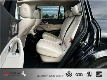 Mercedes GLS 63 4MATIC — photo 21