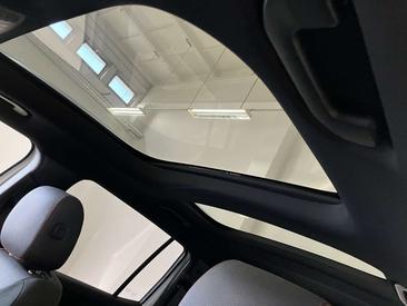 Mercedes EQB 250 — photo 24