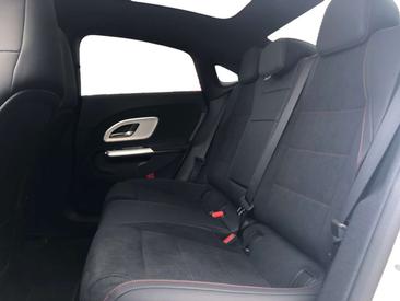 Mercedes CLA Berline 250 — photo 8