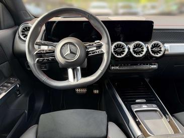 Mercedes EQB 300 4MATIC — photo 8