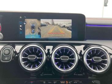 Mercedes CLA Berline 180 — photo 12