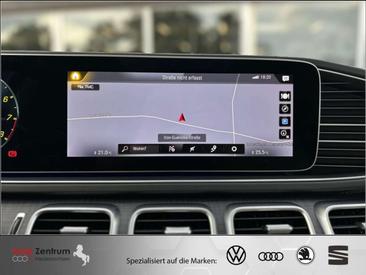 Mercedes GLS 63 4MATIC — photo 32
