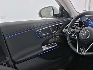 Mercedes Classe E Berline 300 E — photo 7