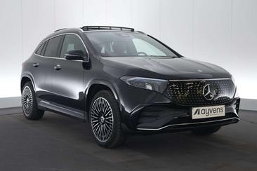 Mercedes EQA 300 4MATIC — photo 10