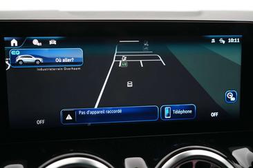 Mercedes EQA 300 4MATIC — photo 17
