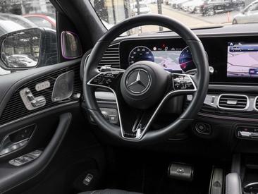 Mercedes-Benz Maybach GLS 600 4MATIC — photo 8