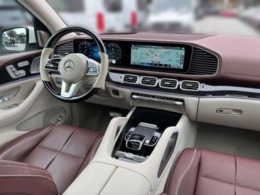 Mercedes-Benz Maybach GLS 600 4MATIC — photo 9