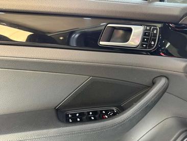 Porsche Panamera 4 2020 Gris — photo 31