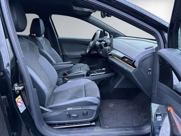 Volkswagen ID.5 Coupé SUV Pro — photo 10