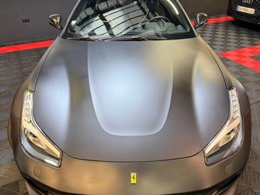 Ferrari GTC4Lusso — photo 10