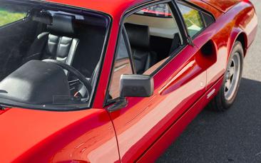 Ferrari 308 GTBi — photo 14