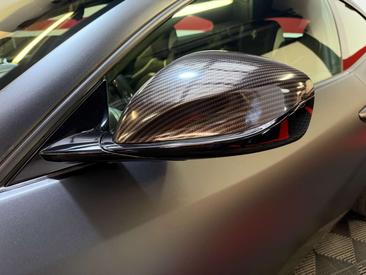 Ferrari GTC4Lusso — photo 13