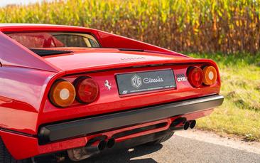 Ferrari 308 GTBi — photo 18