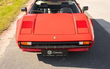 Ferrari 308 GTBi — photo 22