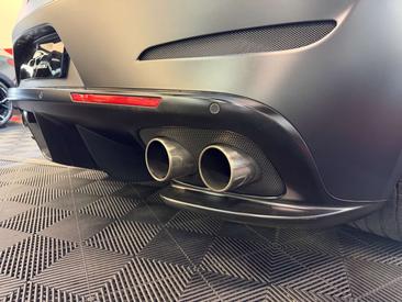 Ferrari GTC4Lusso — photo 25