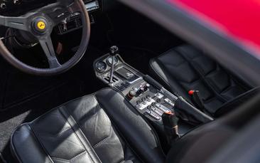 Ferrari 308 GTBi — photo 26