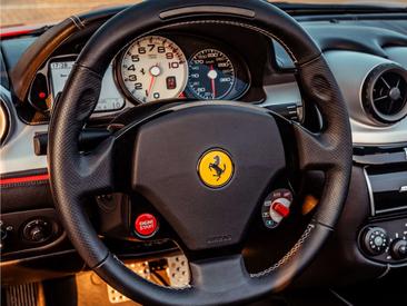 Ferrari SA Aperta — photo 3