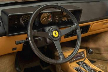 Ferrari Mondial Cabriolet — photo 11