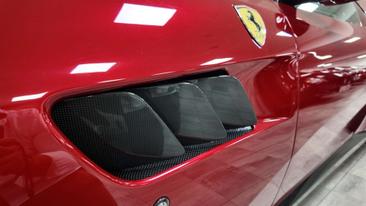 Ferrari GTC4Lusso — photo 12