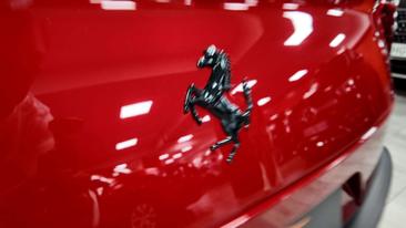 Ferrari GTC4Lusso — photo 17