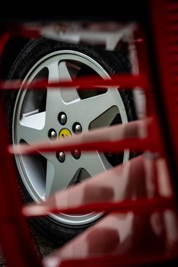Ferrari 348 GTB — photo 17