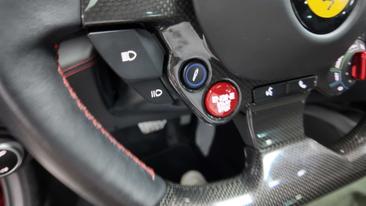 Ferrari GTC4Lusso — photo 31
