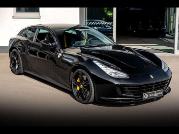 Ferrari GTC4Lusso — photo 6