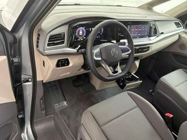 Volkswagen Multivan Van EHybrid 4MOTION — photo 12